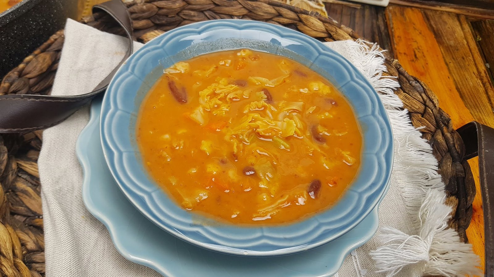 sopa-de-feij-o-encarnado-e-lombardo-gra-a-truques-dicas